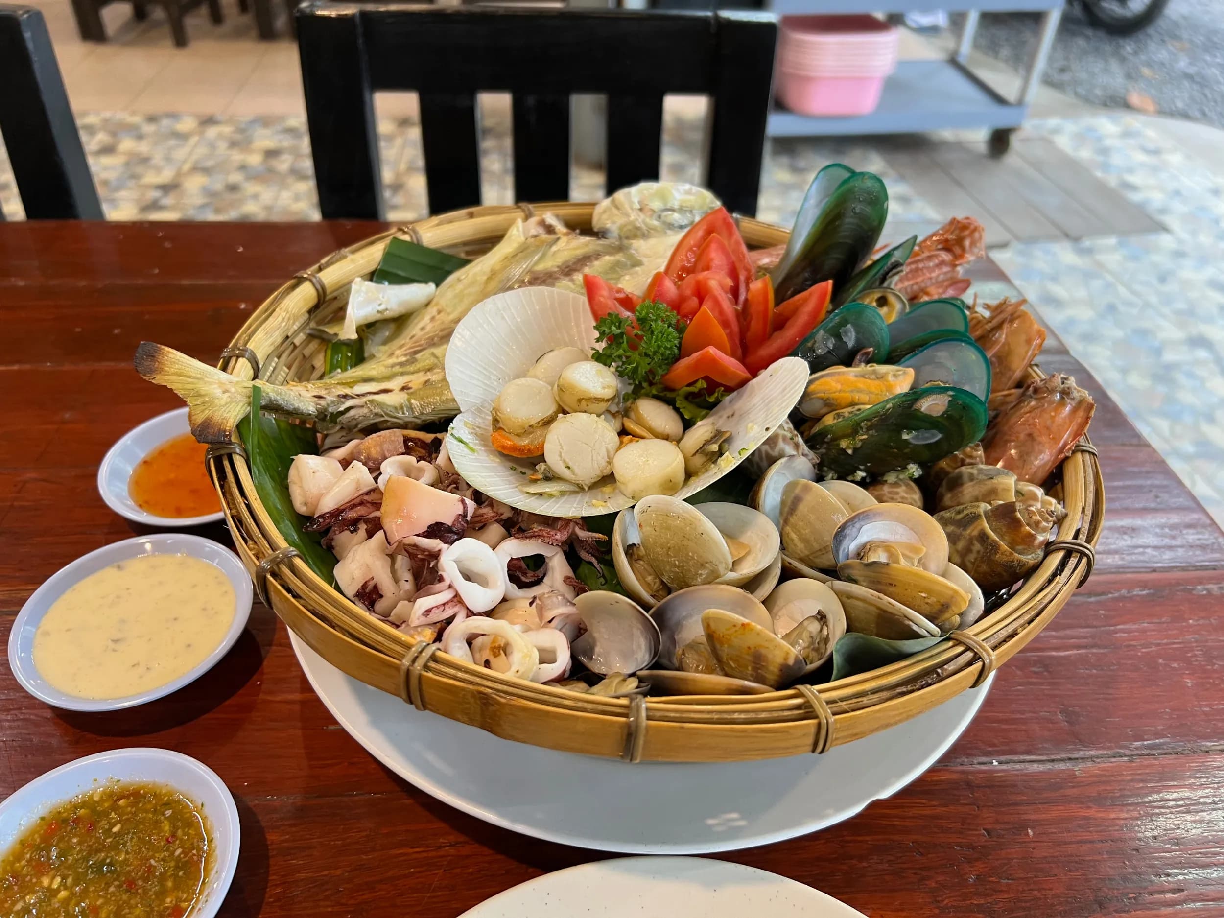 Thai Food Guide for Digital Nomads: What to Eat Beyond Pad Thai