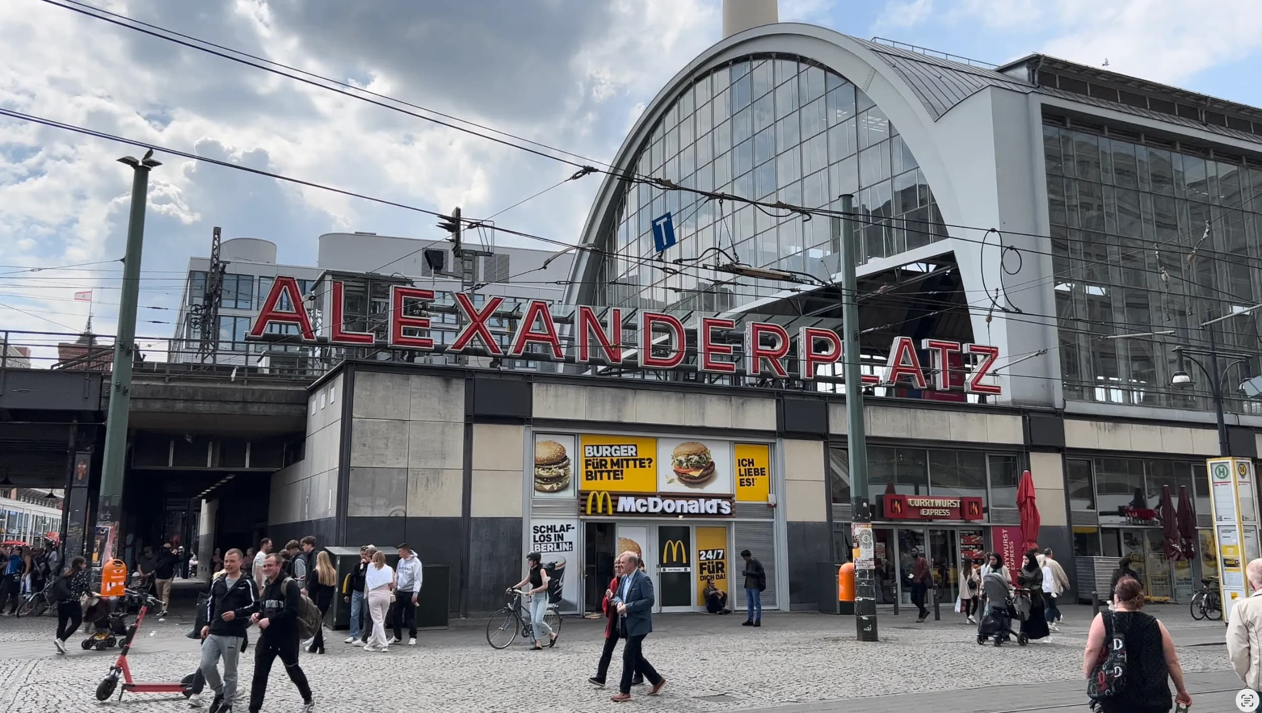 Working Remotely from Berlin: The Honest Guide for Monthly Living